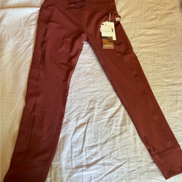 Vuori size Large - Picture 5 of 8